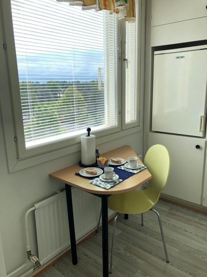 Lovely Apartment Within Walking Distance -Centre Pori Extérieur photo